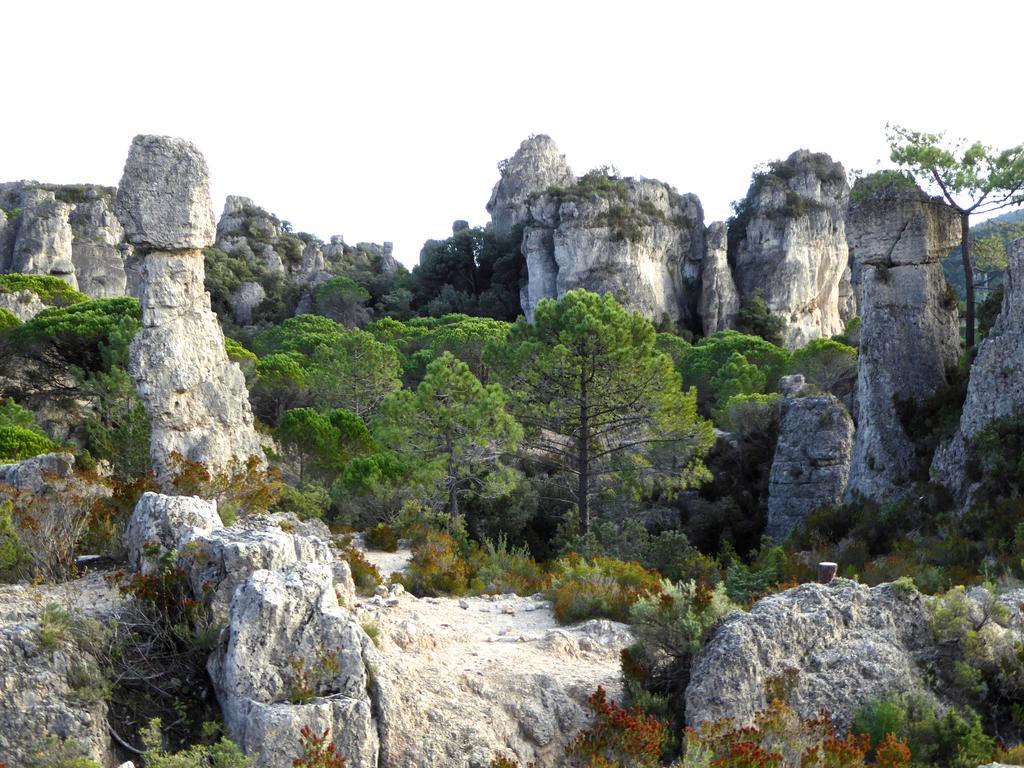 Val & Moureze