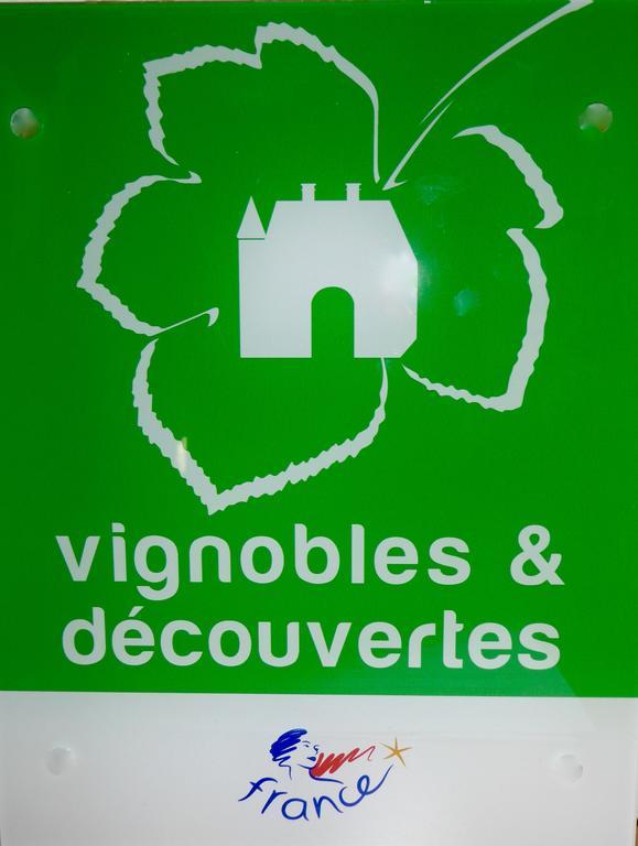Val & Moureze